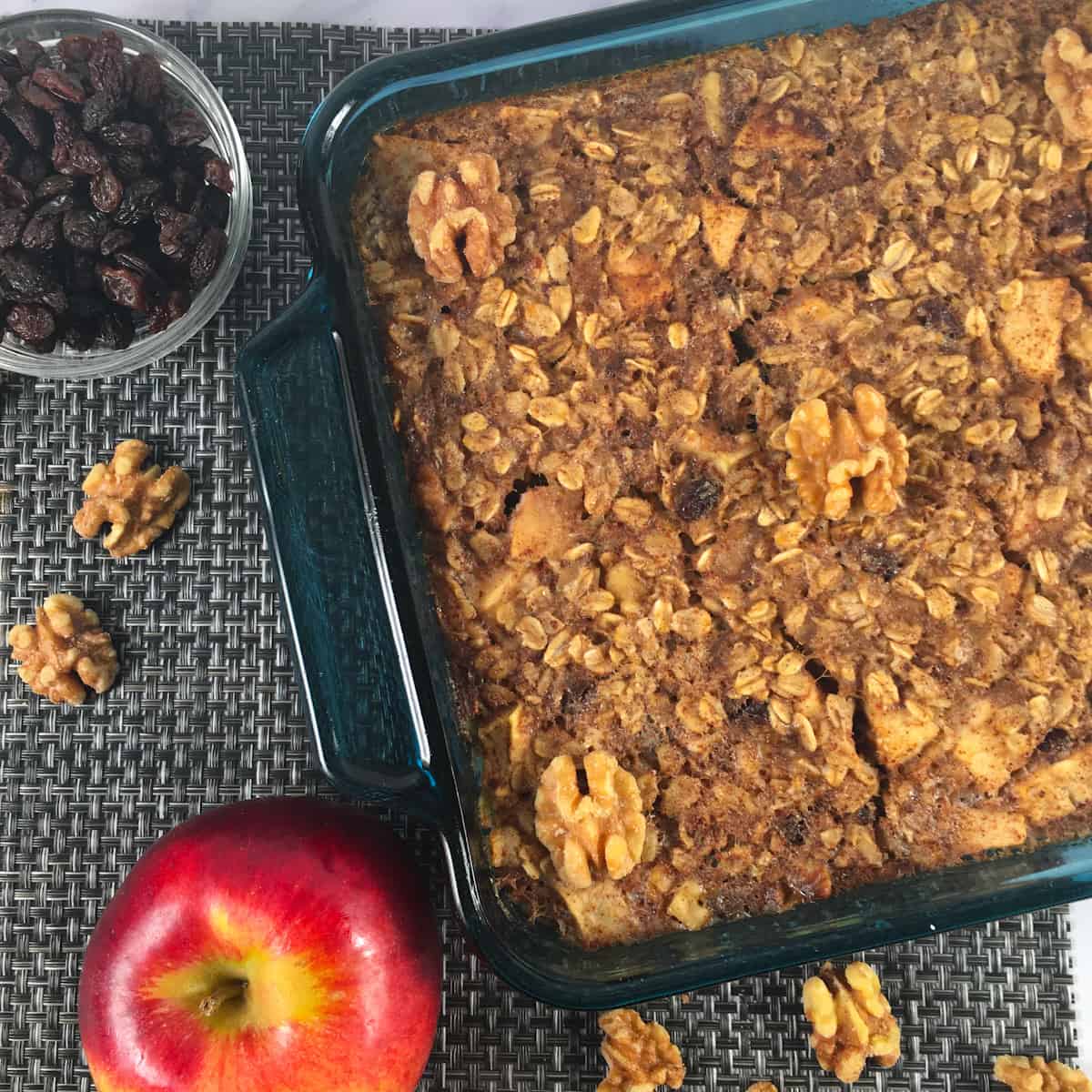 No Sugar Baked Oatmeal | Low Calorie Baked Oatmeal Recipe