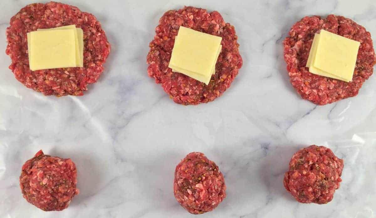 Air-fryer-hamburgers-with-cheese