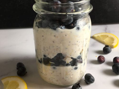 Very Berry Fat-Burning Overnight Oats Recipe - LEMONKIND