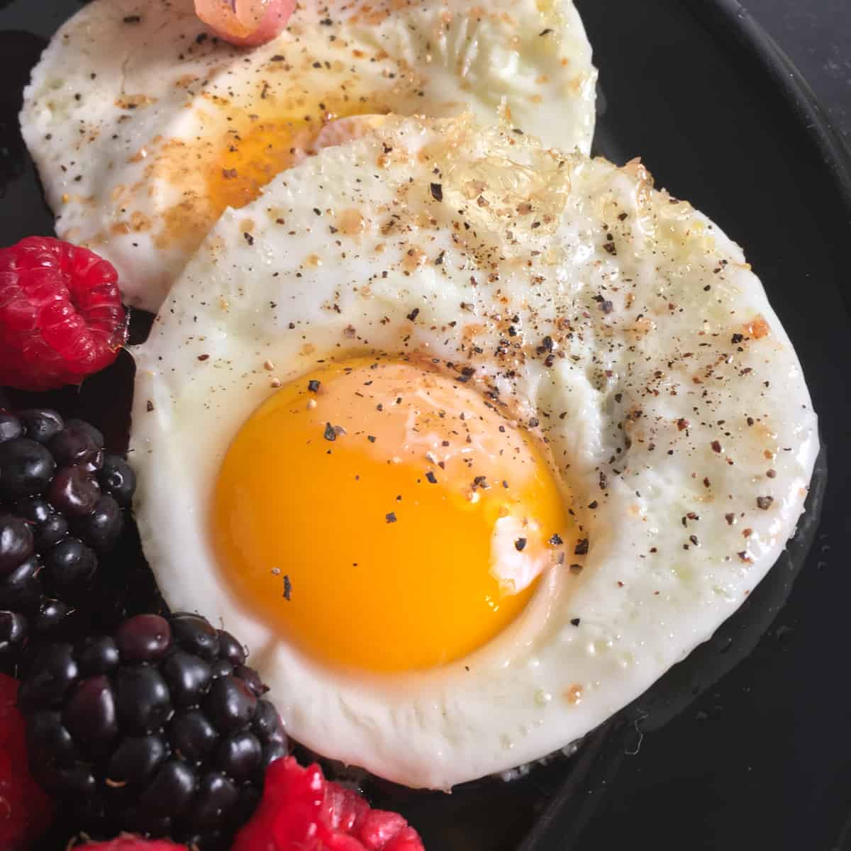 Fried Eggs in Air Fryer (Time and Temp) • Summer Yule Nutrition