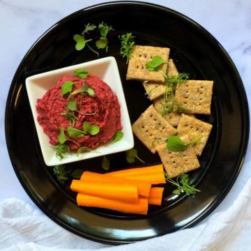Pink-hummus-with-roasted-beets