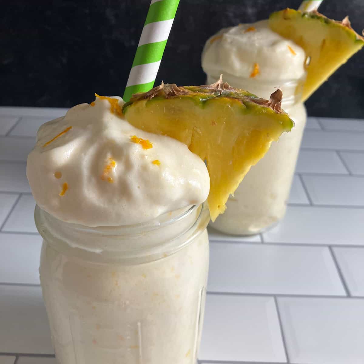 smoothie with peaches and pineapples