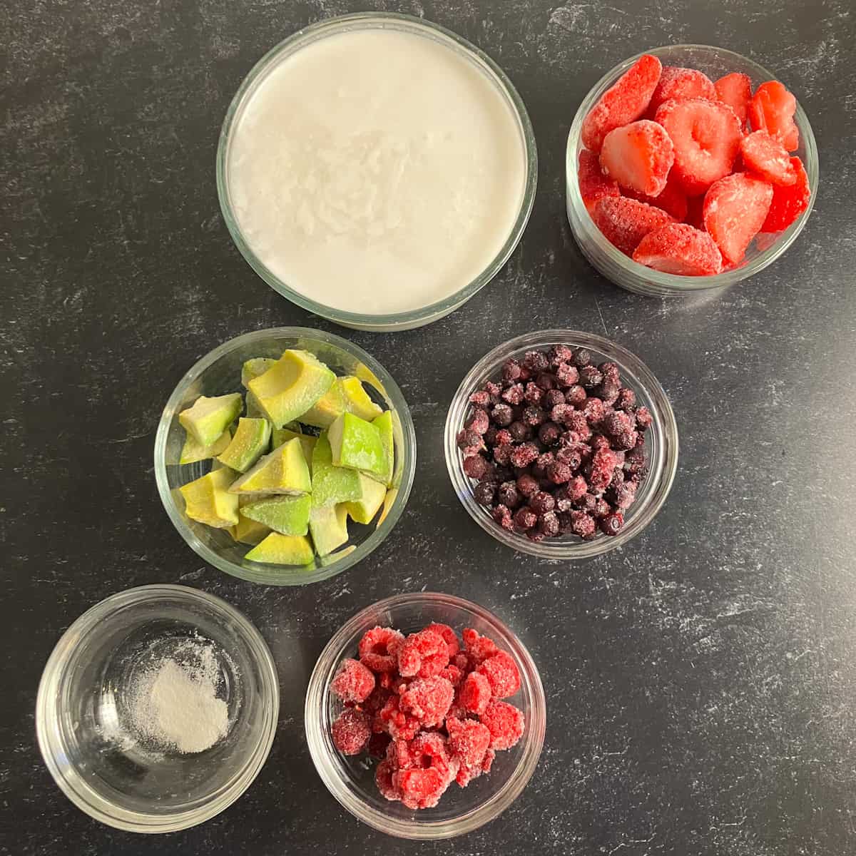 keto berry smoothie ingredients