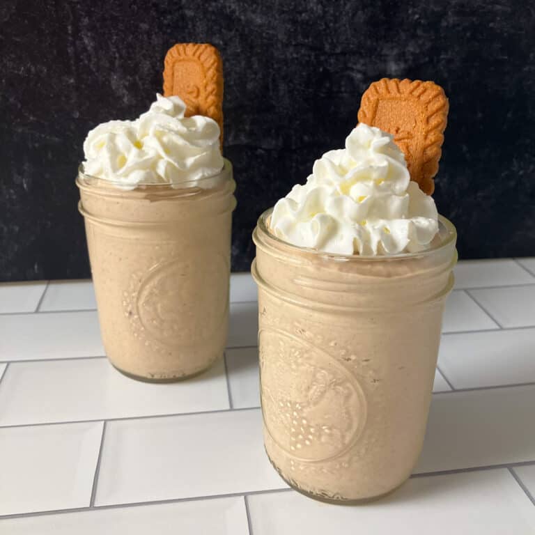 Blended Overnight Oats Recipe (Biscoff Overnight Oats)