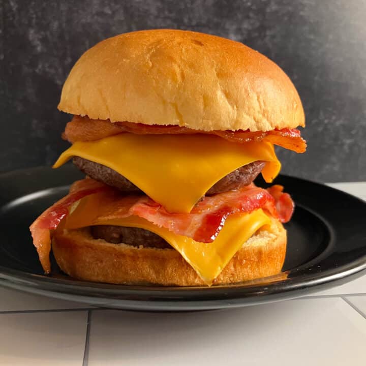 Baconator Burger (Wendy’s Baconator Review and Recipe)