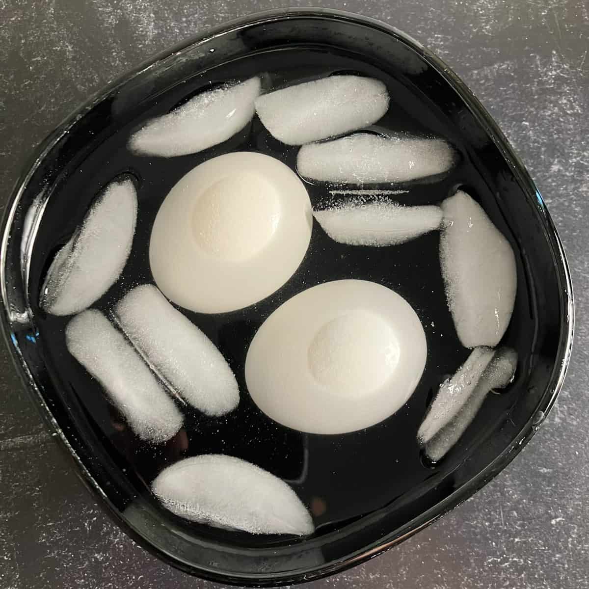 cooling soft boiled eggs