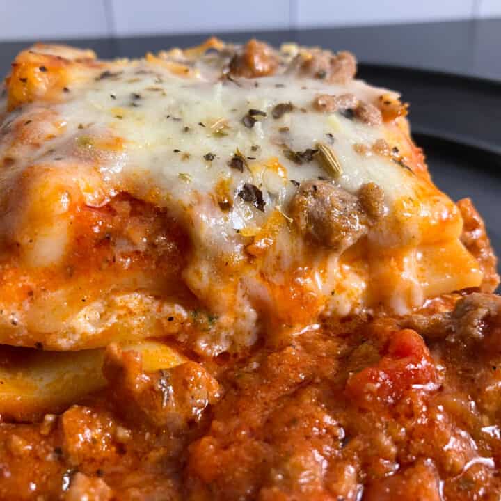Costco Lasagna (Costco Frozen Lasagna Instructions, Price, more)