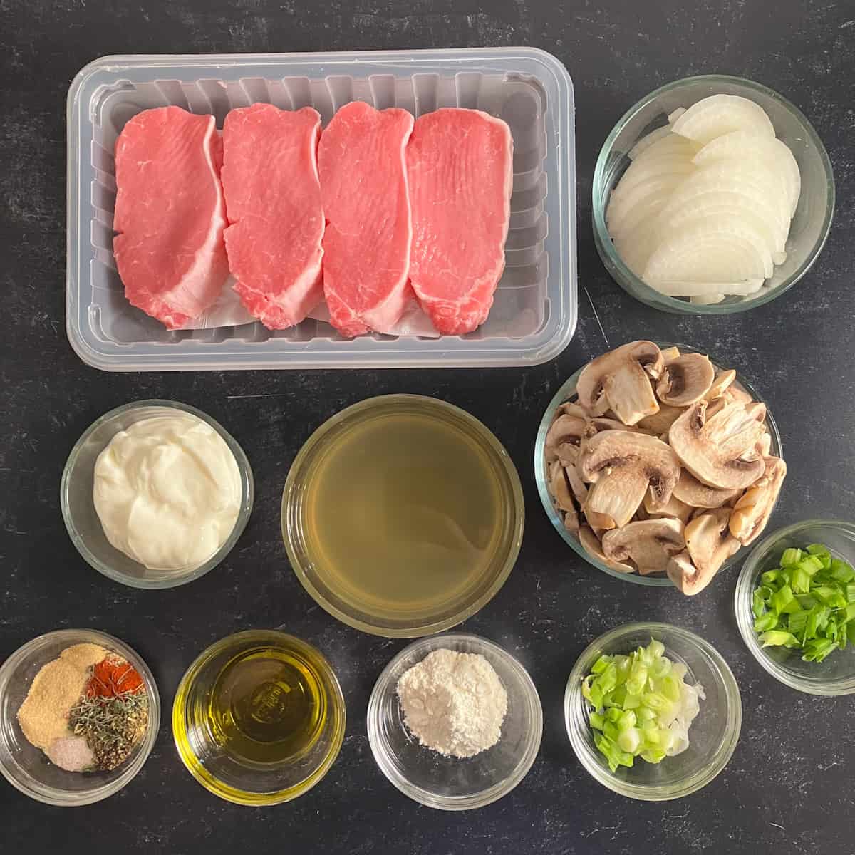 dutch oven pork chops ingredients