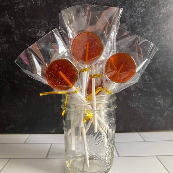 Maple Syrup Lollipops Recipe (How to Make Maple Lollipops)