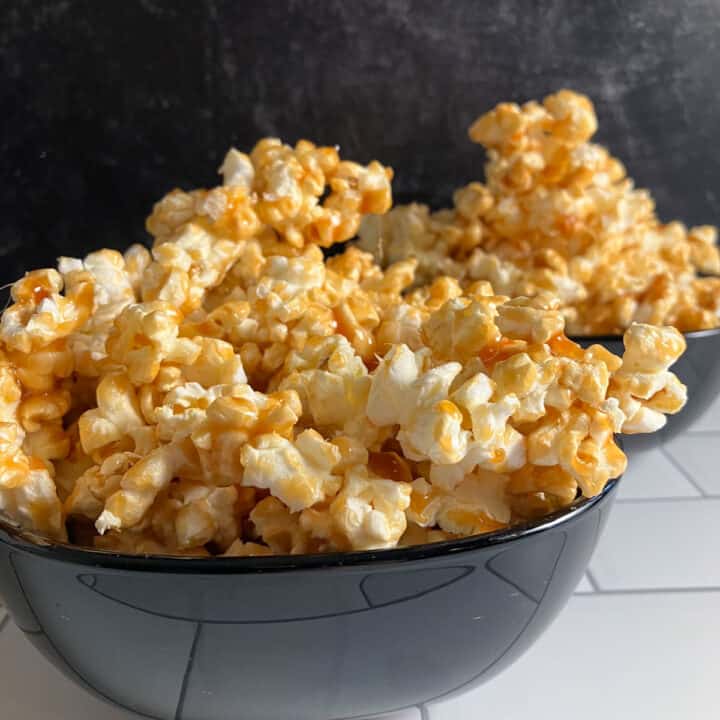 Maple Popcorn Recipe (How to Make Maple Syrup Popcorn)