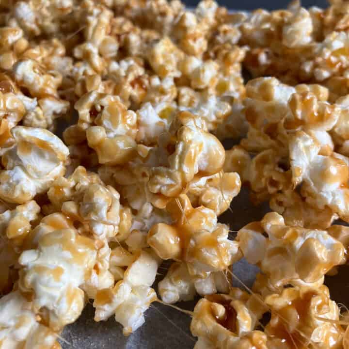 Maple Popcorn Recipe (How to Make Maple Syrup Popcorn)