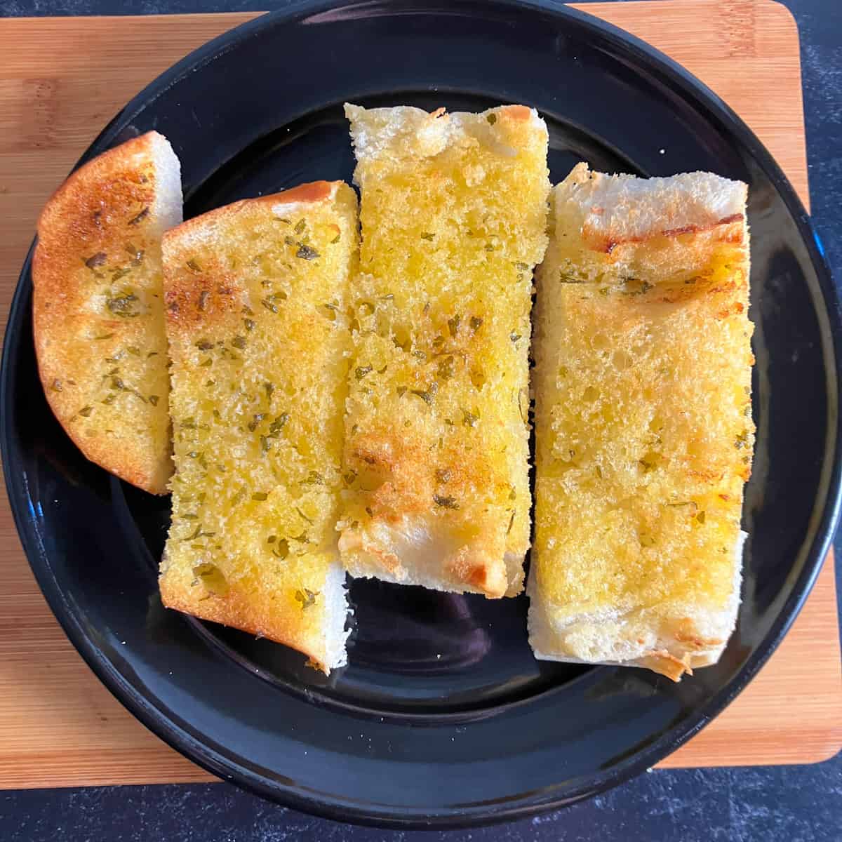 garlic bread in foil air fryer