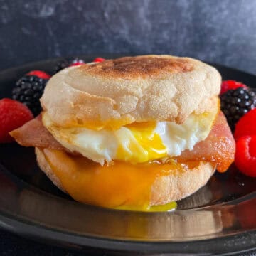 air fryer breakfast sandwich