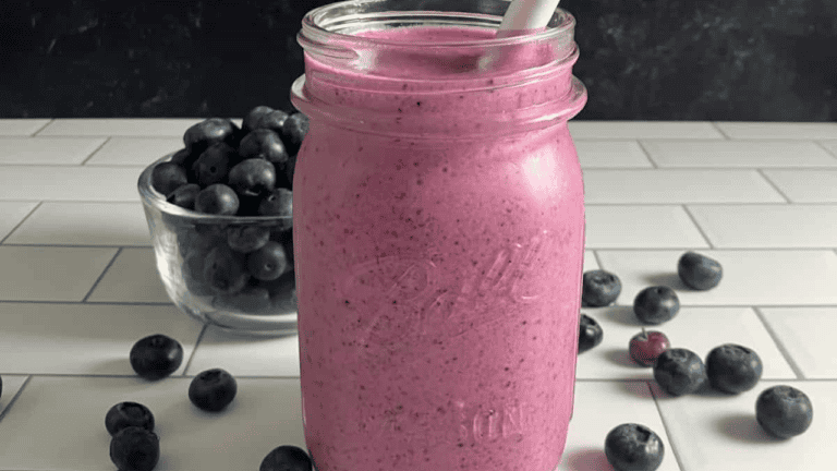 blueberry and peach smoothie