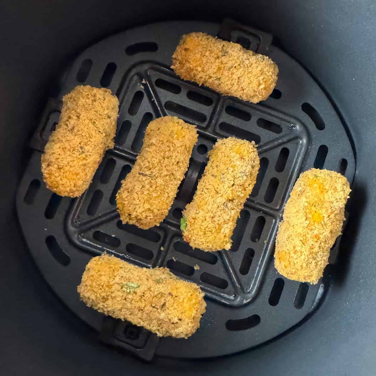 keto mozzarella sticks air fryer