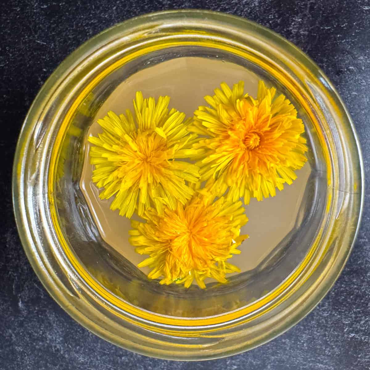 dandelion infused vinegar