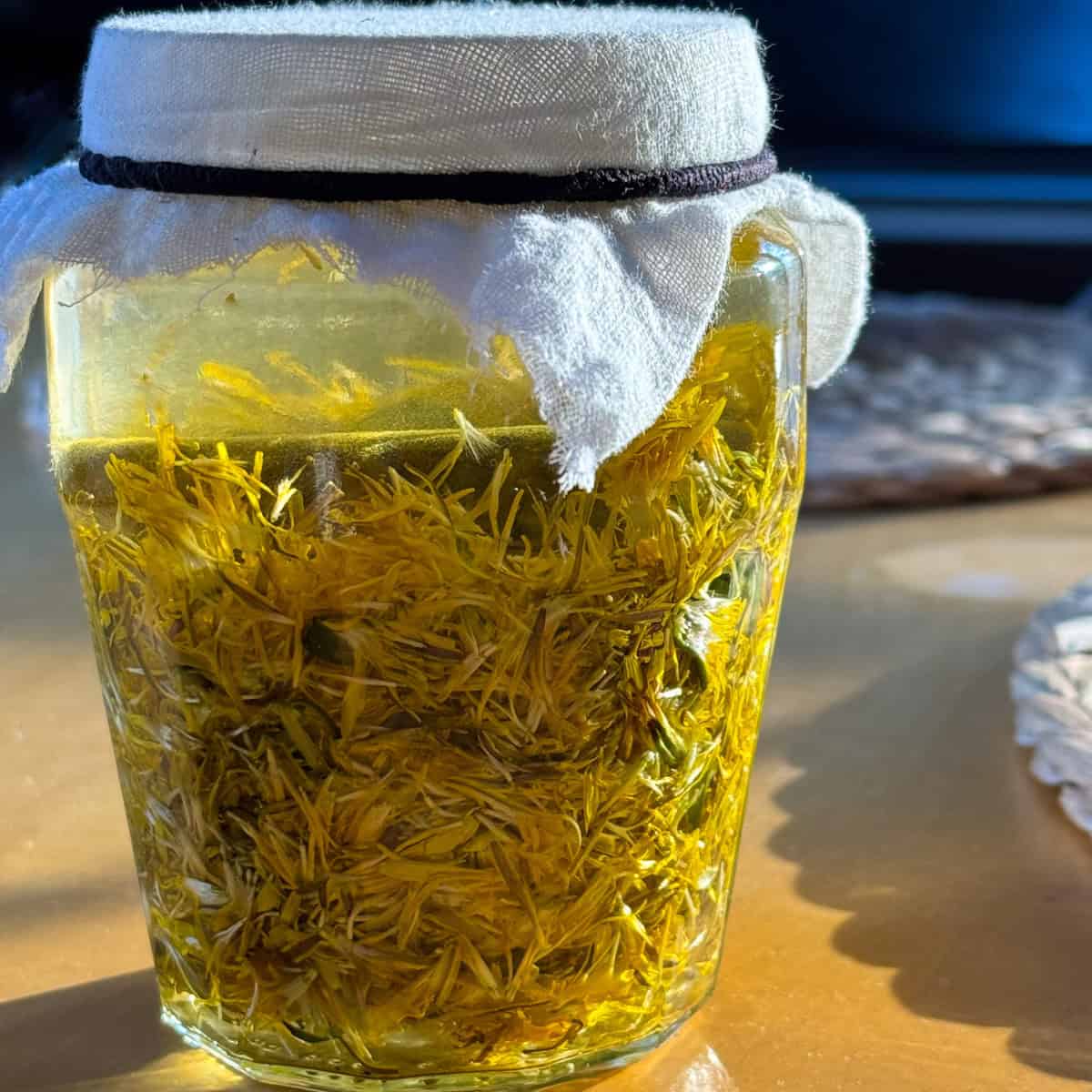 how to make dandelion vinegar