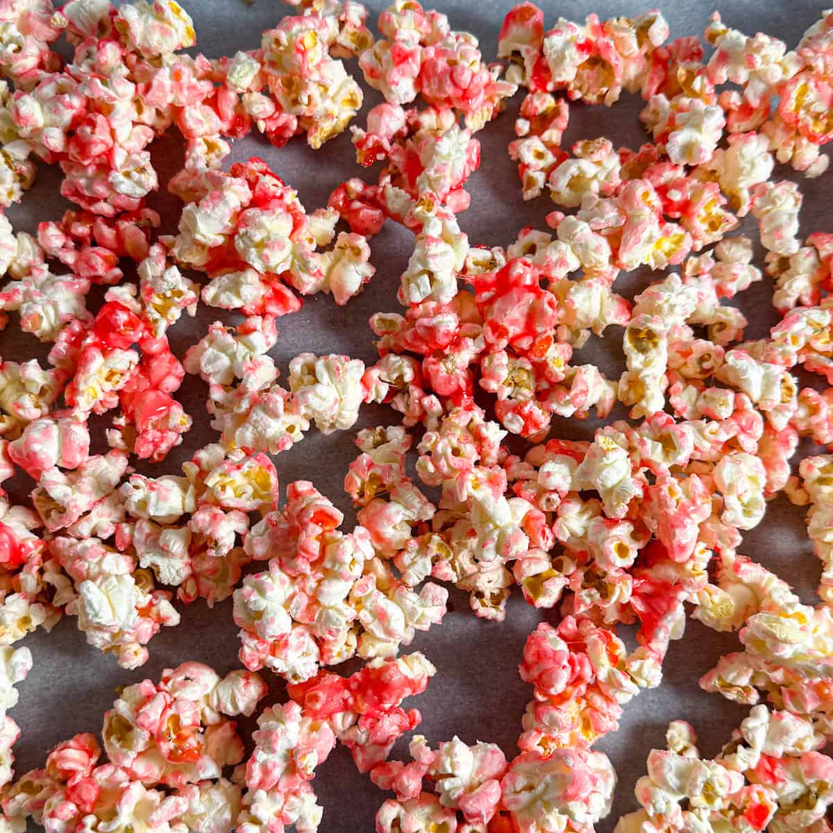 chocolate cherry popcorn