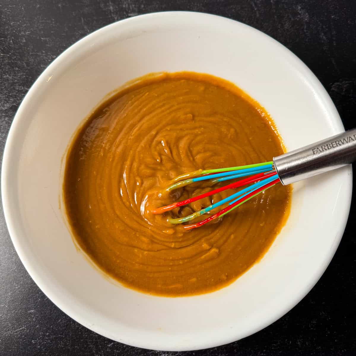 how to make tahini pasta sauce