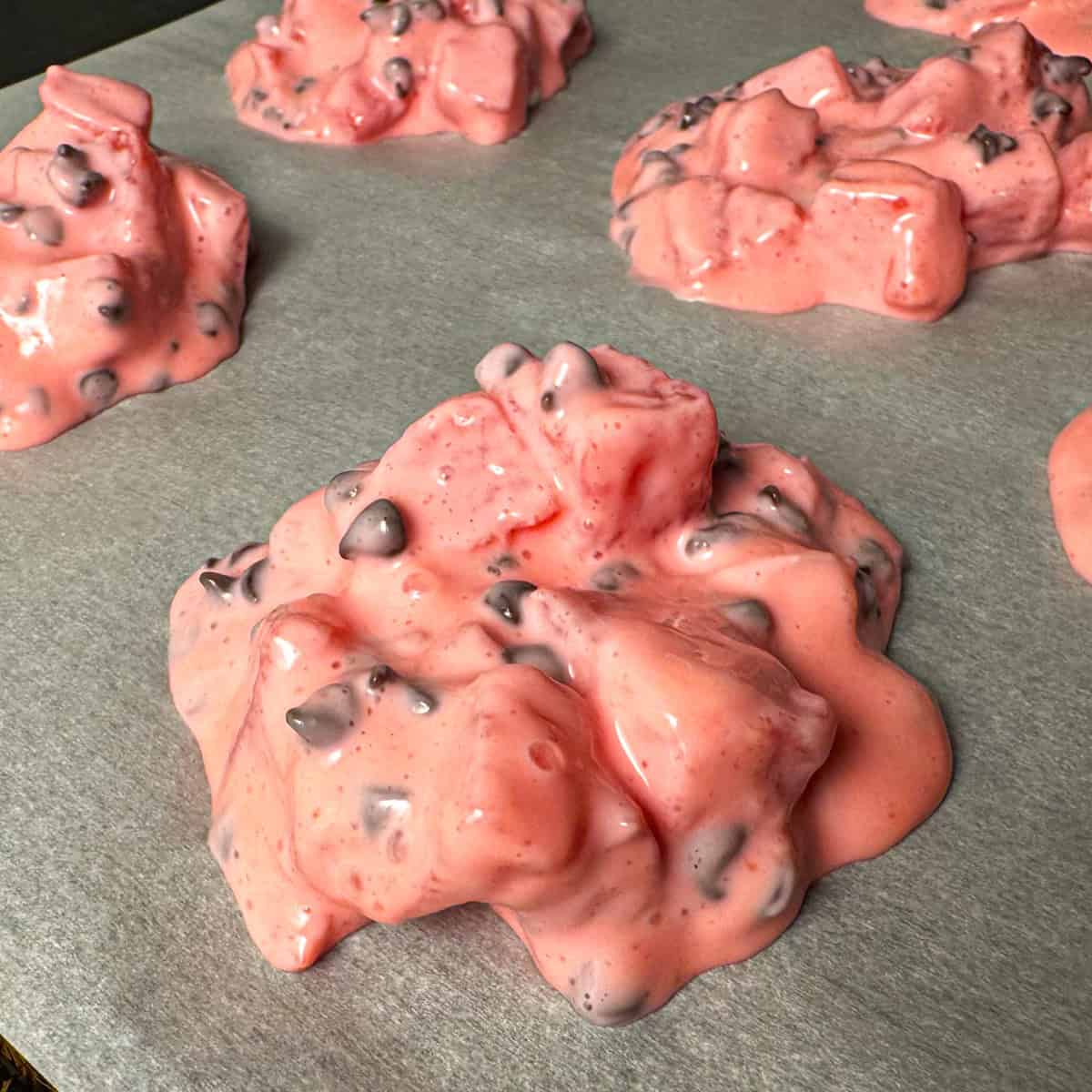 how to make watermelon yogurt clusters