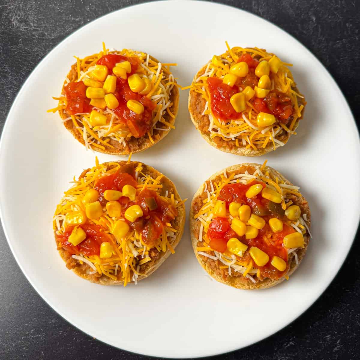 how to make mexican pizza in microwave